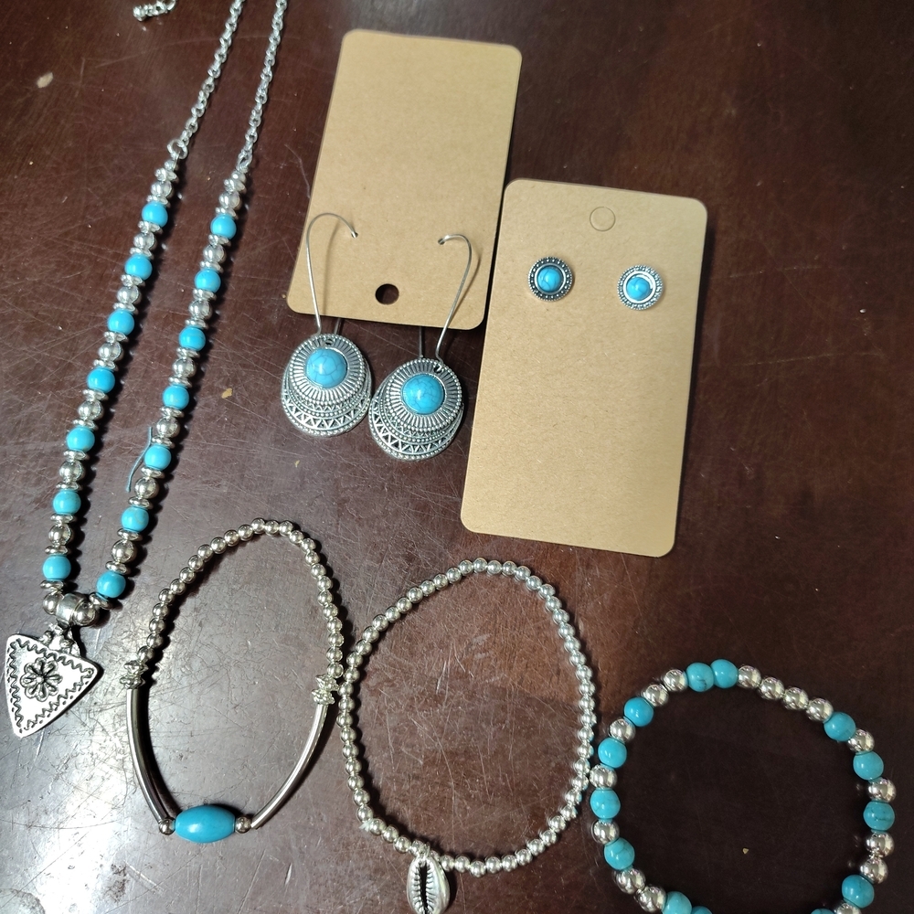 Silver and Turquoise Jewelry Set